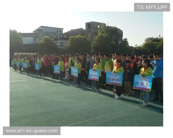 甲乙丙丁四支球队的足球赛将在每周几开赛？赛程安排揭秘