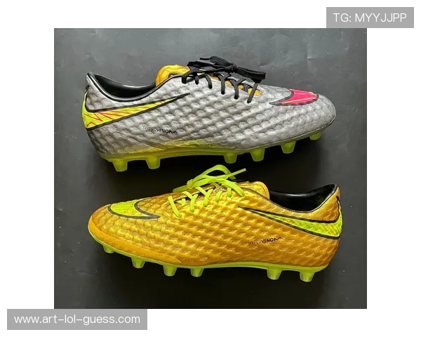 鸳鸯足球鞋球星是谁? 鸳鸯足球鞋球星是谁?